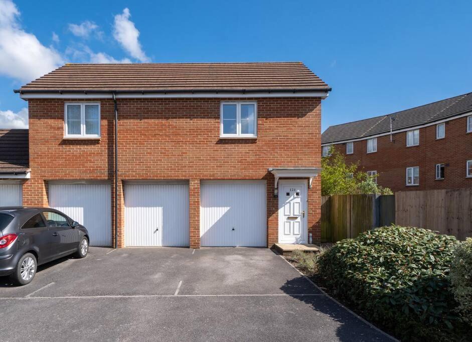 Bristol'S Coach House - 2 Bedroom Detached Apartment With Secure Parking ภายนอก รูปภาพ